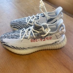 Adidas Yeezy Boost 350 V2